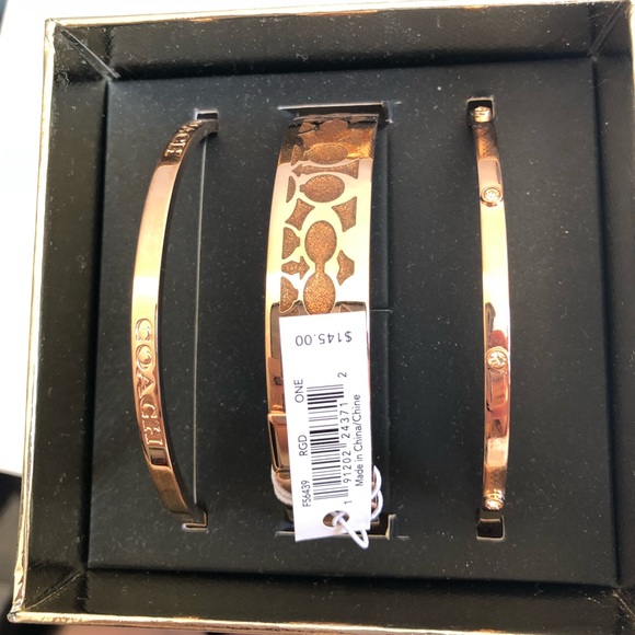NWT Coach Rose Gold Bangle Bracelet Set - Picture 4 of 5